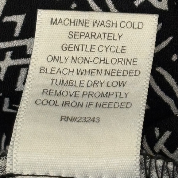 New York & Company Striped  Women's  Plus Size 18 Wide Leg Stretch Dress Pants - Picture 6 of 7